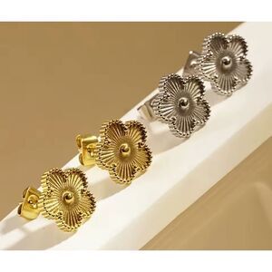 NEW Vintage Floral Etched Stud Earrings | Silver Plated 316L‎